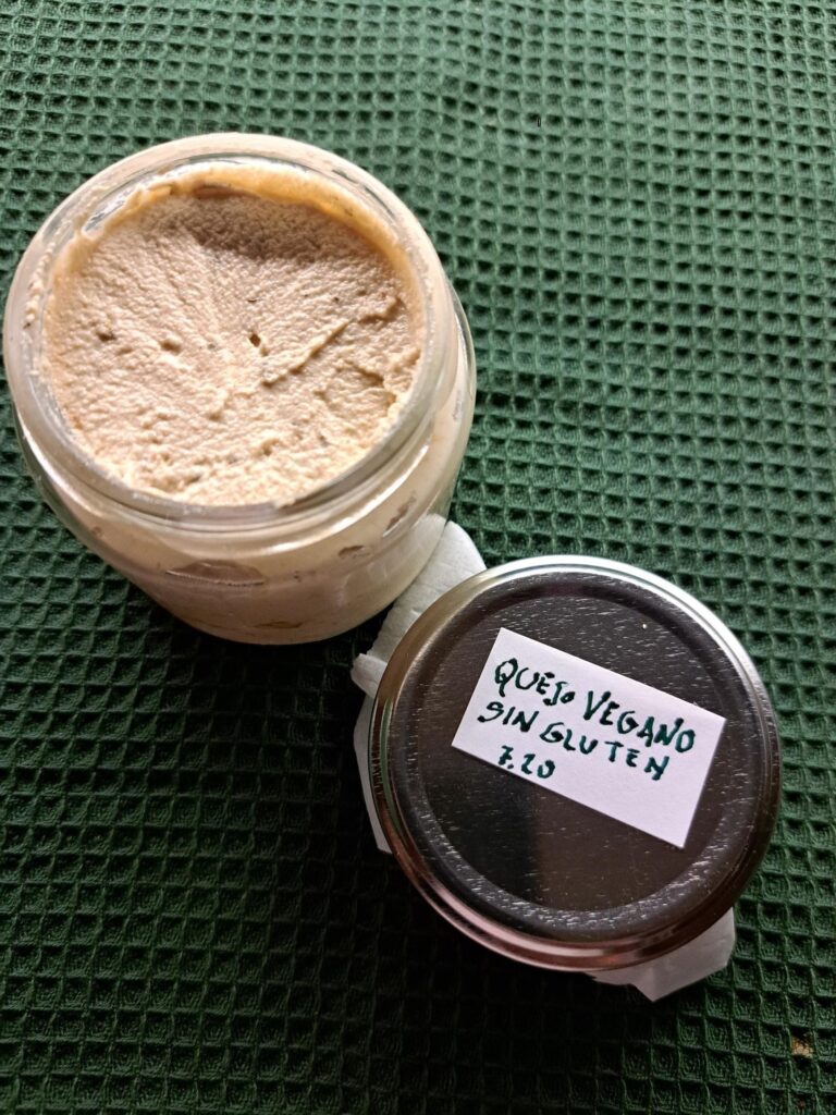 queso vegan
